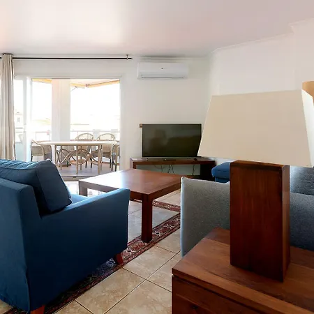 Maurici Park Apartment *