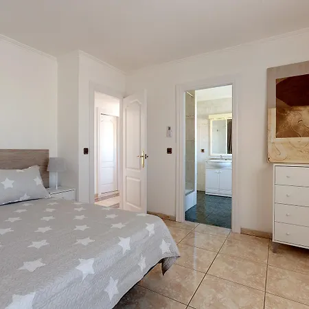 Maurici Park Apartment