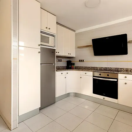 Maurici Park Апартаменты *